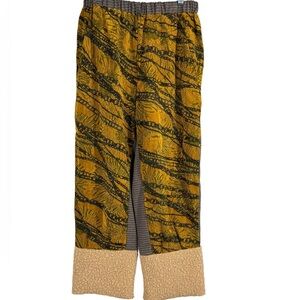 Tata Christiane super cool pants. Velvet and plaid